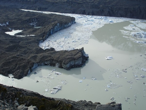 The glacier terminal face after calving